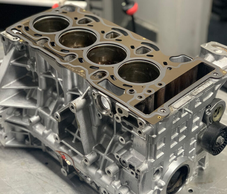 Montage der Zylinderkopfdichtung